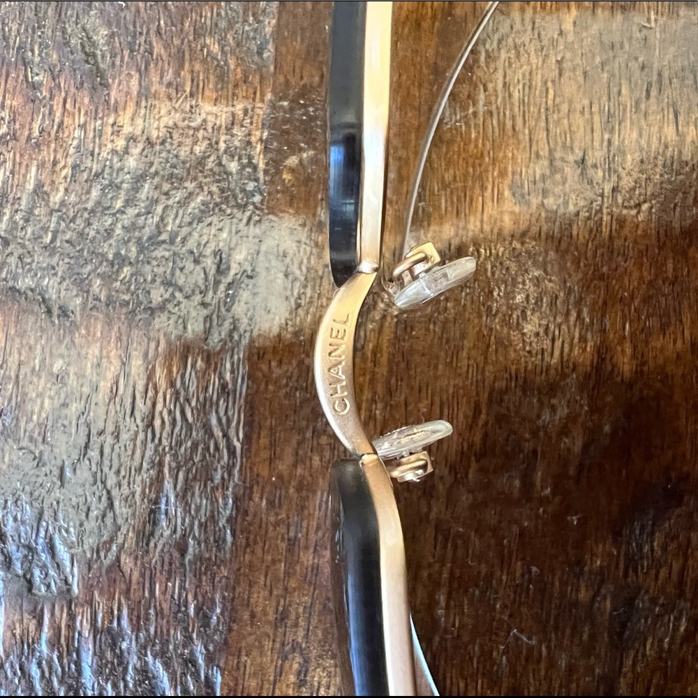 Ultra RARE Vintage Chanel Rimless Sunglasses 🔥 - Picture 12 of 16